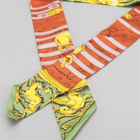 Hermes twilly scarf